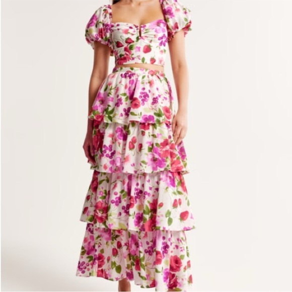 Abercombie Floral Pink and White Tiered Skirt Set - Picture 5 of 5